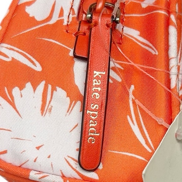 Kate Spade Jae medium dome cosmetic case in orange and white floral nylon - Picture 10 of 16